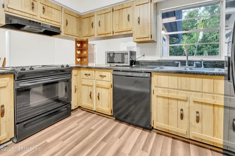 8717 Pinon Drive Jacksonville FL 32221