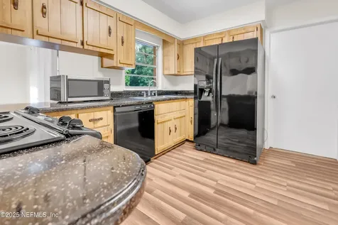 8717 Pinon Drive Jacksonville FL 32221