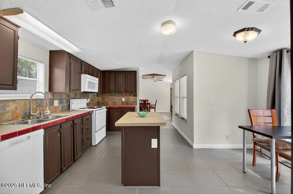 6204 Kent Avenue Keystone Heights FL 32656