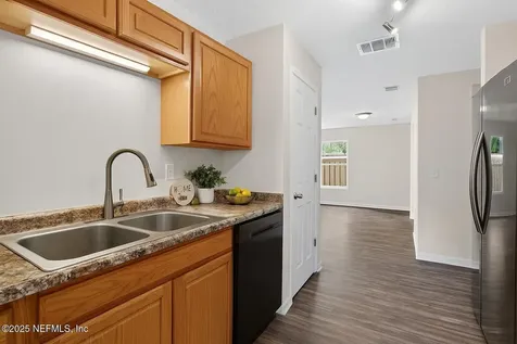 8133 Galveston Avenue Jacksonville FL 32211