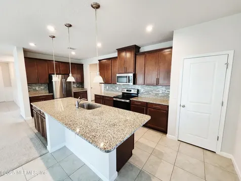 11303 Streamsong Drive Jacksonville FL 32221