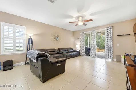 221 Tollerton Avenue St. Johns FL 32259