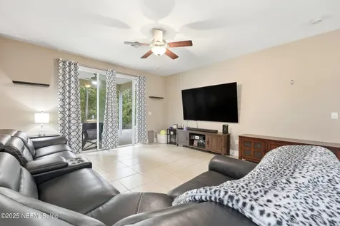 221 Tollerton Avenue St. Johns FL 32259