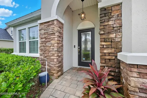 221 Tollerton Avenue St. Johns FL 32259