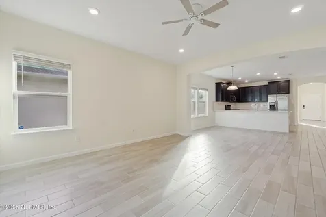 10369 Pavnes Creek Drive Jacksonville FL 32222