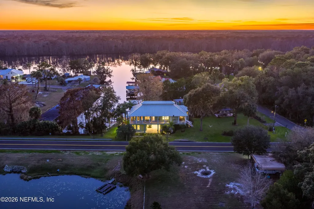 301 Saratoga Drive Satsuma FL 32189