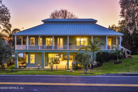 301 Saratoga Drive Satsuma FL 32189