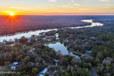 301 Saratoga Drive Satsuma FL 32189