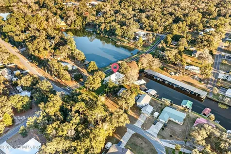 301 Saratoga Drive Satsuma FL 32189