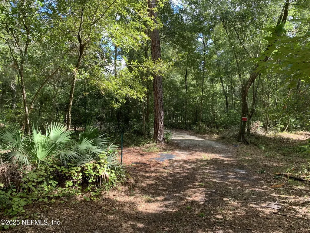 118 Corbina Way Florahome FL 32140