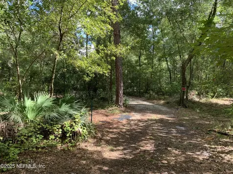 118 Corbina Way Florahome FL 32140