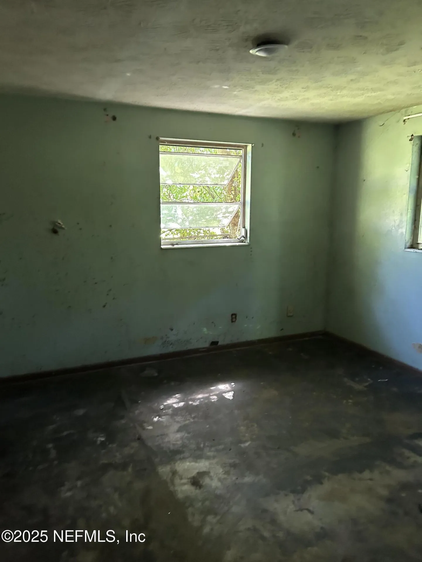 9238 2nd Avenue Jacksonville FL 32208