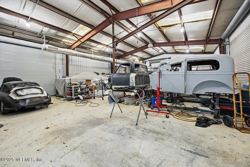 474379 E State Road 200 Fernandina Beach FL 32034