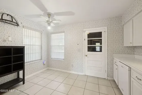 7302 Sandy Bluff Drive Jacksonville FL 32277