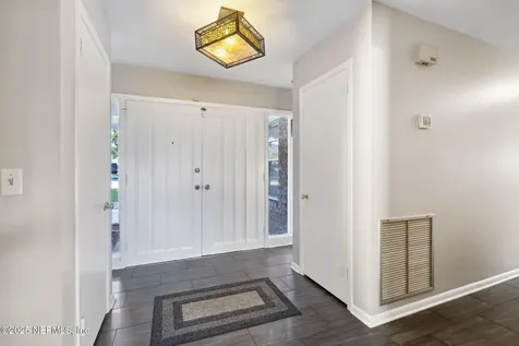 7302 Sandy Bluff Drive Jacksonville FL 32277