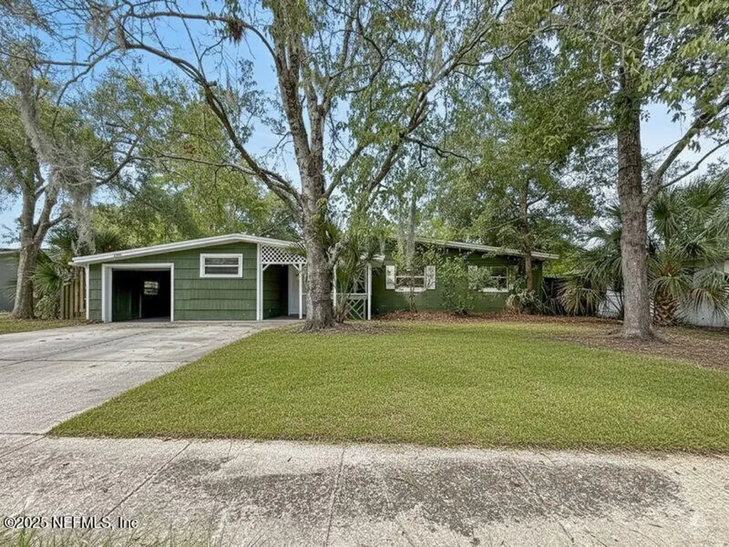 2026 Burpee Drive Jacksonville FL 32210