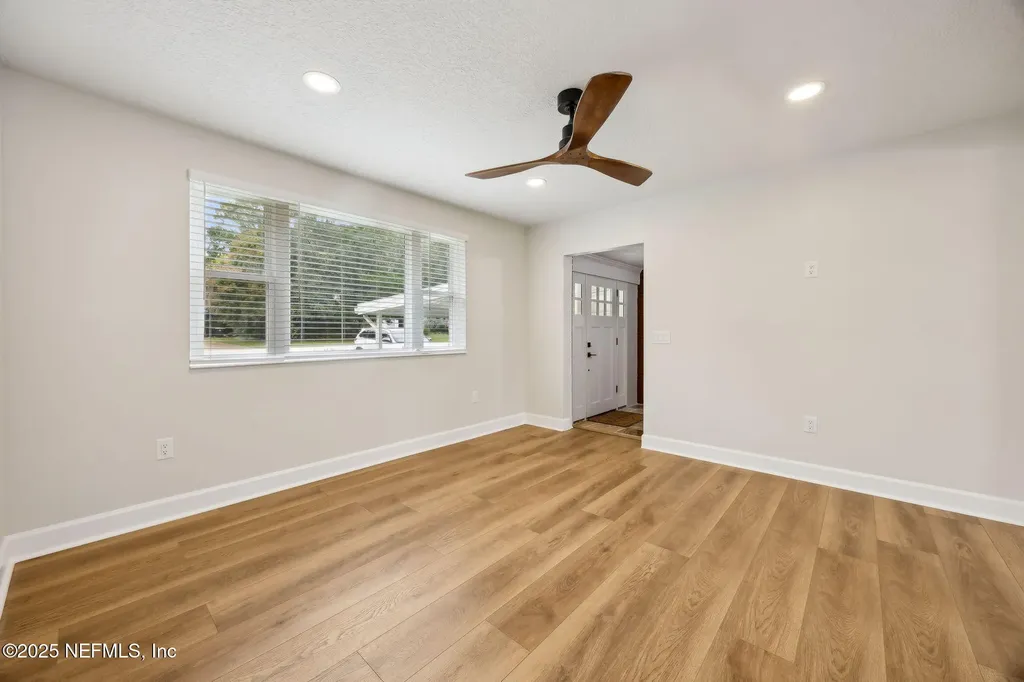 555 Glynlea Road Jacksonville FL 32216