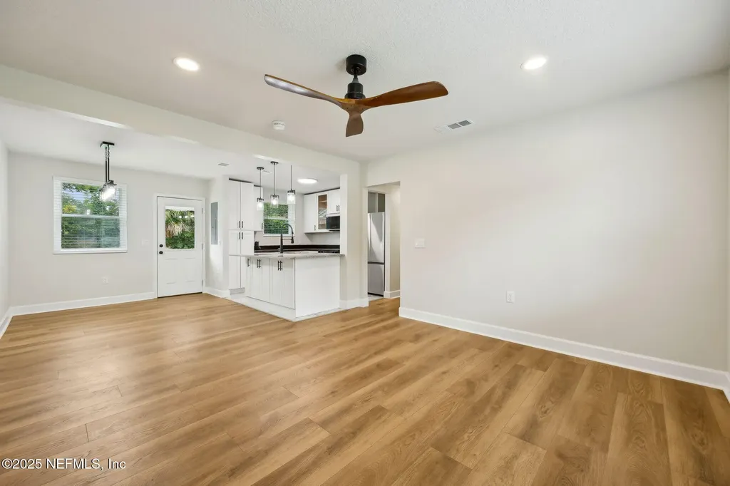 555 Glynlea Road Jacksonville FL 32216