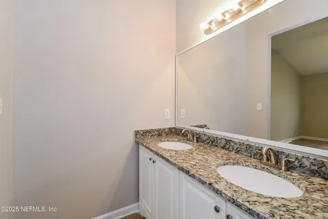 5609 Village Pond Circle Jacksonville FL 32222
