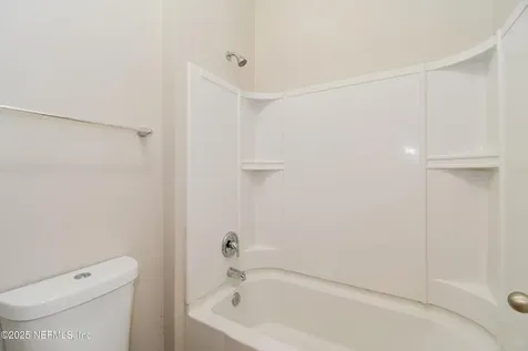 5609 Village Pond Circle Jacksonville FL 32222