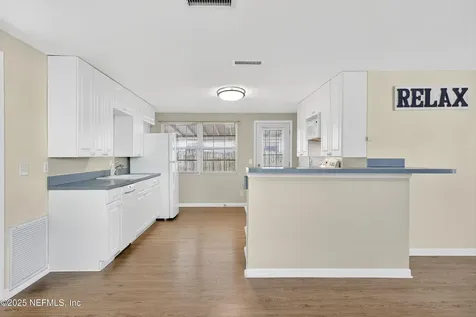 509 Lora Street Neptune Beach FL 32266