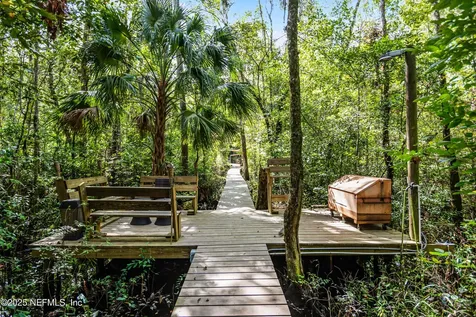 215 Pioneer Trail Green Cove Springs FL 32043