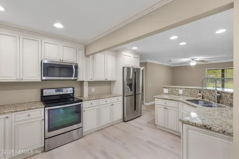 215 Pioneer Trail Green Cove Springs FL 32043
