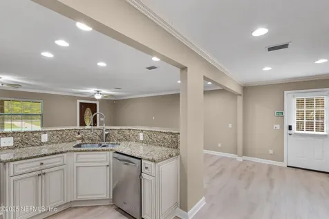 215 Pioneer Trail Green Cove Springs FL 32043