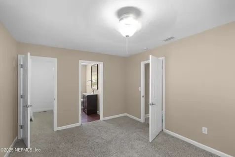 215 Pioneer Trail Green Cove Springs FL 32043