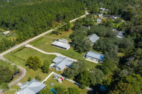 215 Pioneer Trail Green Cove Springs FL 32043