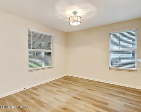 7107 Elwood Avenue Jacksonville FL 32208