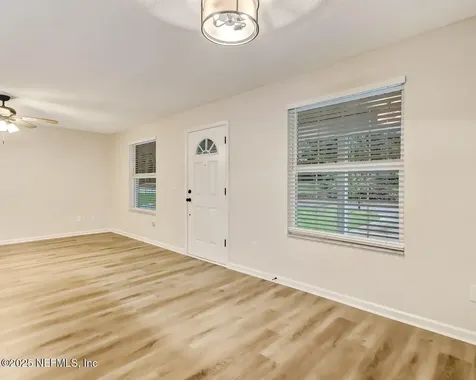 7107 Elwood Avenue Jacksonville FL 32208
