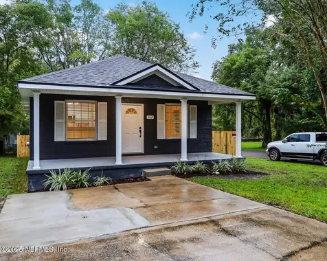 7107 Elwood Avenue Jacksonville FL 32208