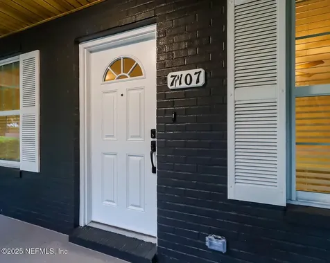 7107 Elwood Avenue Jacksonville FL 32208