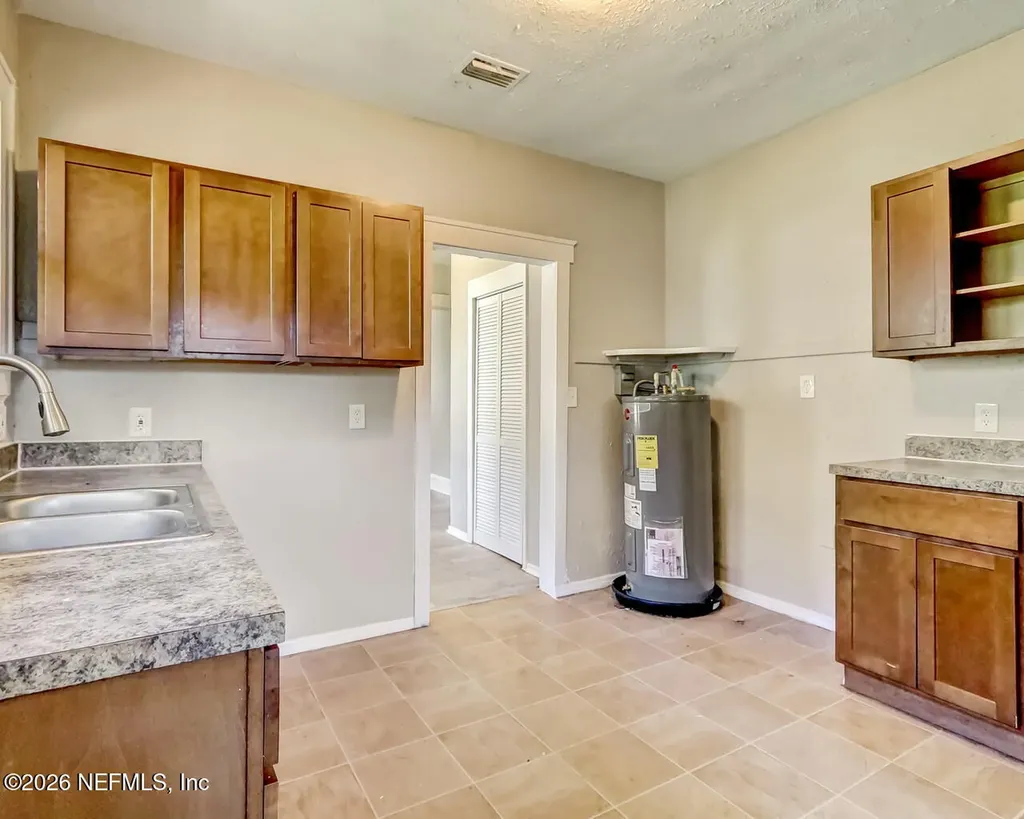 446 W 26th Street Jacksonville FL 32206