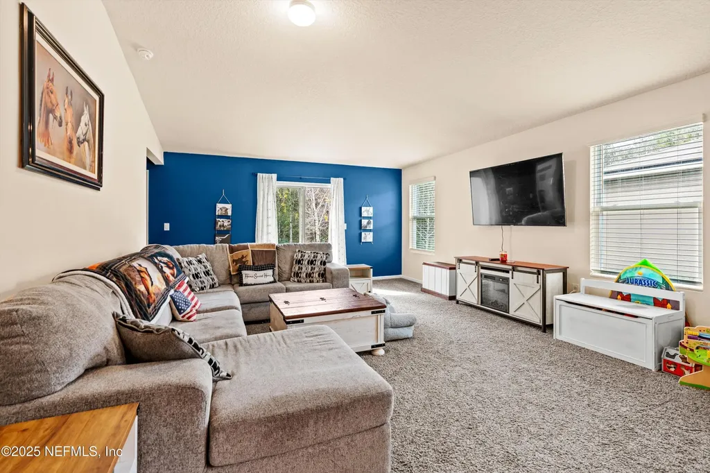 2414 Oak Stream Drive Green Cove Springs FL 32043