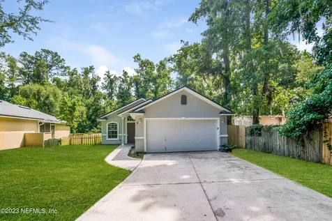 10715 Ogalla Avenue Jacksonville FL 32219