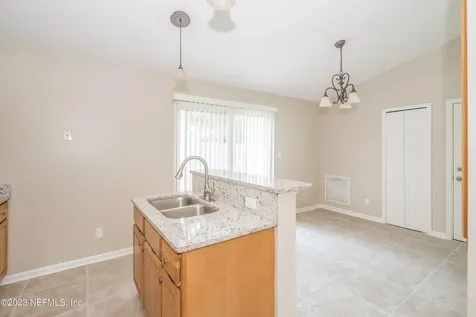 10715 Ogalla Avenue Jacksonville FL 32219