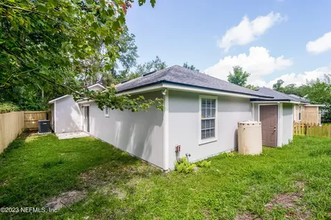 10715 Ogalla Avenue Jacksonville FL 32219
