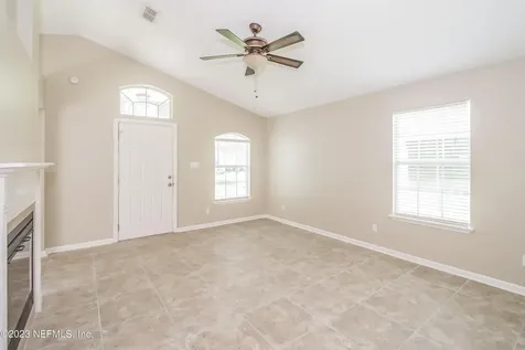 10715 Ogalla Avenue Jacksonville FL 32219