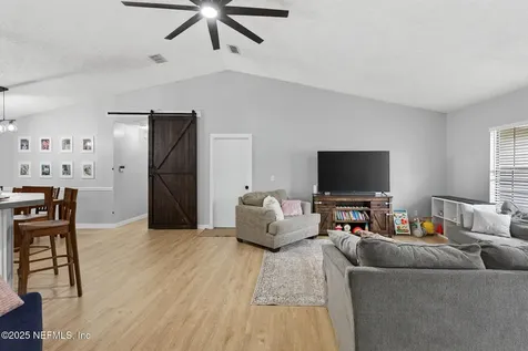 2172 Rothbury Drive Jacksonville FL 32221