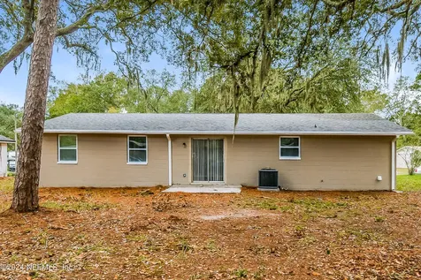 1349 Eagle Cove Road N Jacksonville FL 32218
