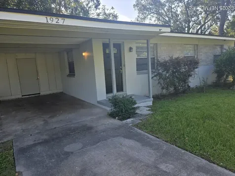 1927 Delaroche Drive E Jacksonville FL 32210