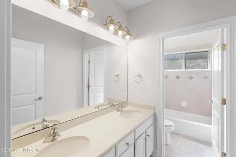 12080 Mandrake Woods Court Jacksonville FL 32223