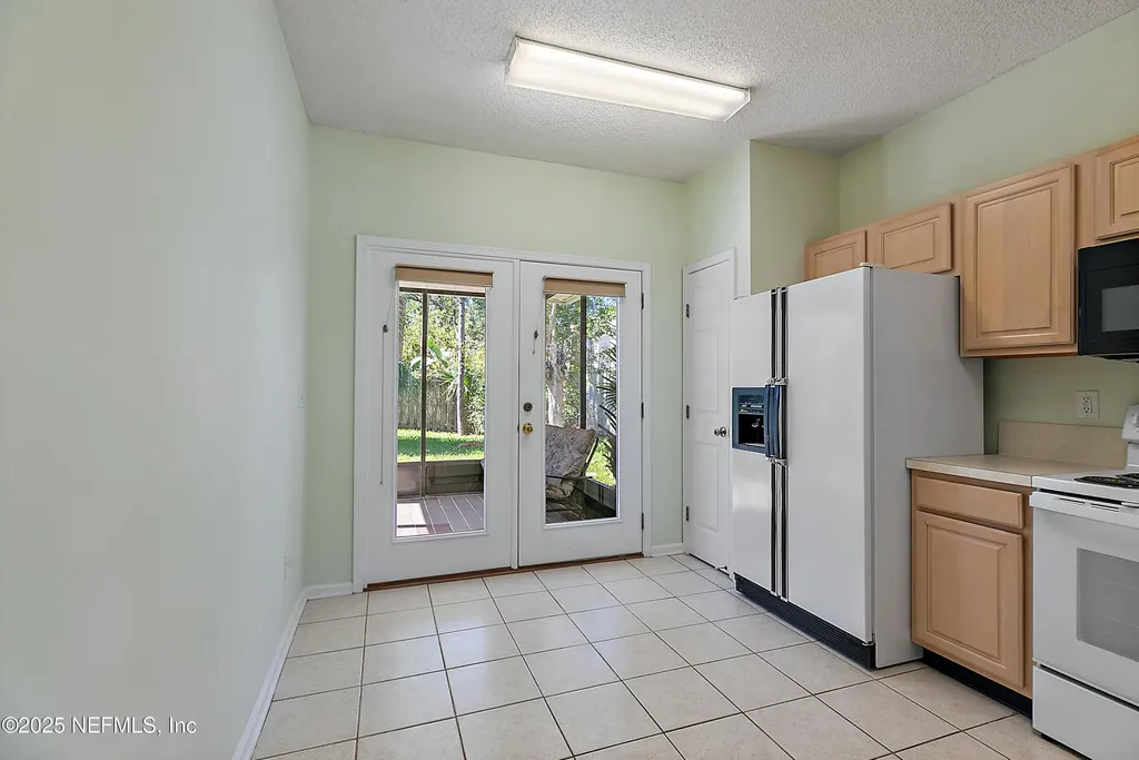 1048 Little Cypress Key Atlantic Beach FL 32233