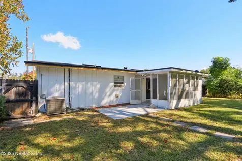 588 Clermont Avenue S Orange Park FL 32073