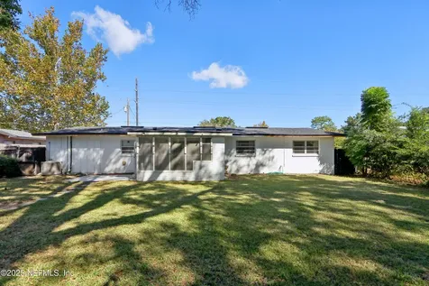 588 Clermont Avenue S Orange Park FL 32073