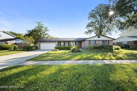 8827 Brierwood Road Jacksonville FL 32257