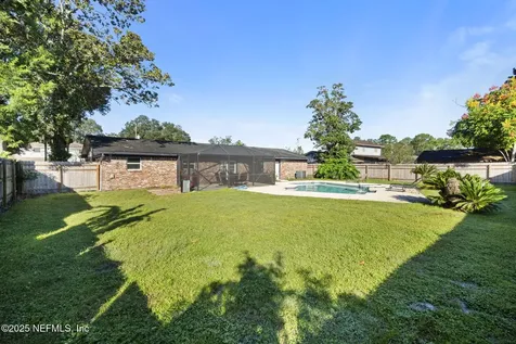 8827 Brierwood Road Jacksonville FL 32257