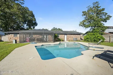 8827 Brierwood Road Jacksonville FL 32257